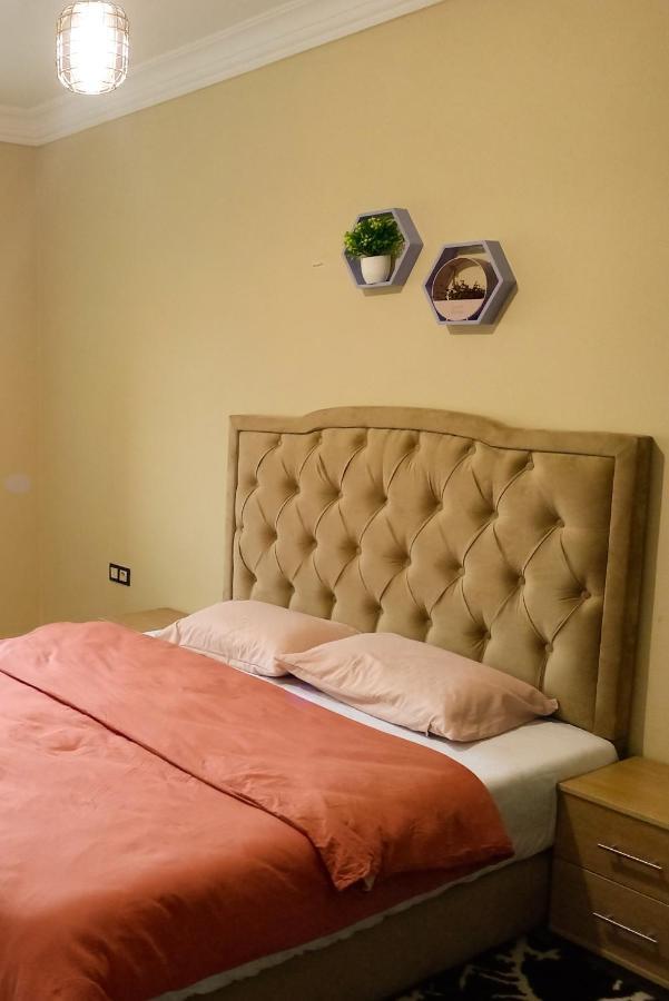 Fantastique Appartement Nouveau Meuble Avec Wifi & Netflix A Proximite Du Marjane Tanger Exterior foto